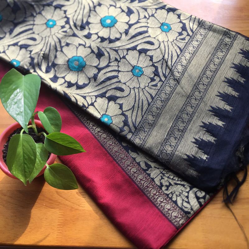 Tussor Gicha Saree/Gift for her/ Indian gifts/ Grand Semi Gicha Art Silk Sari/Hand woven Handloom saree / Gift for mom/Classic Red Sari
